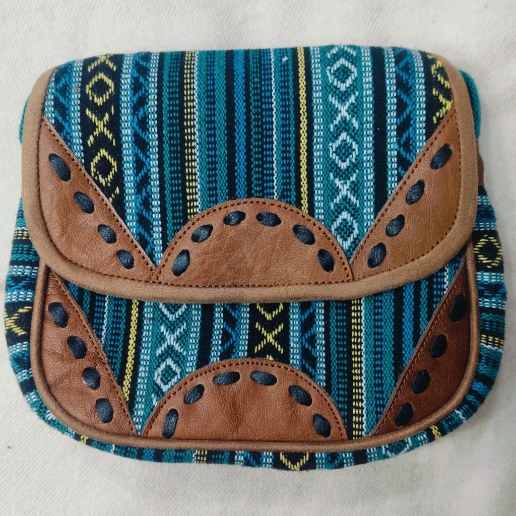 Hemp side bag – Colour no.6