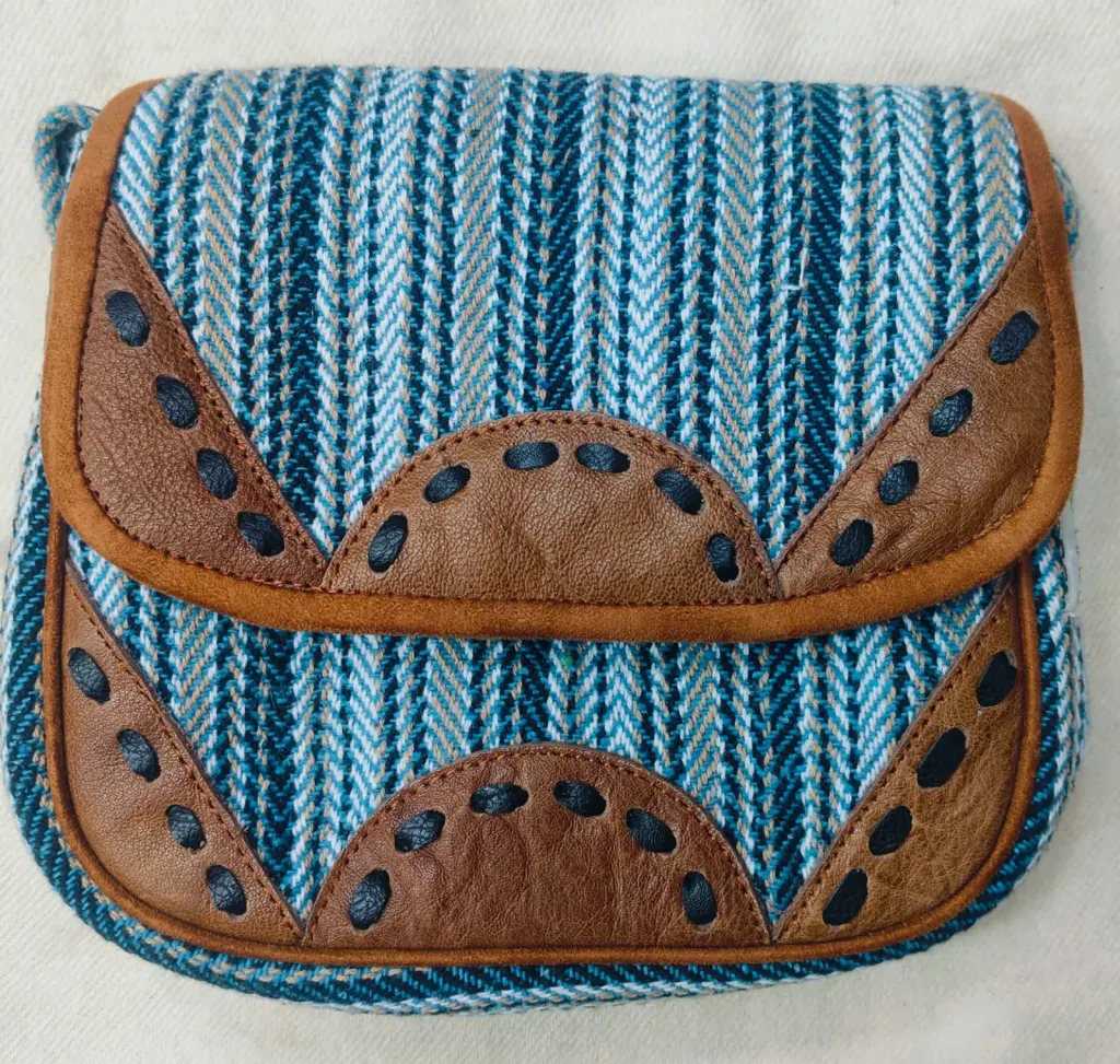 Hemp side bag – Colour no. 7