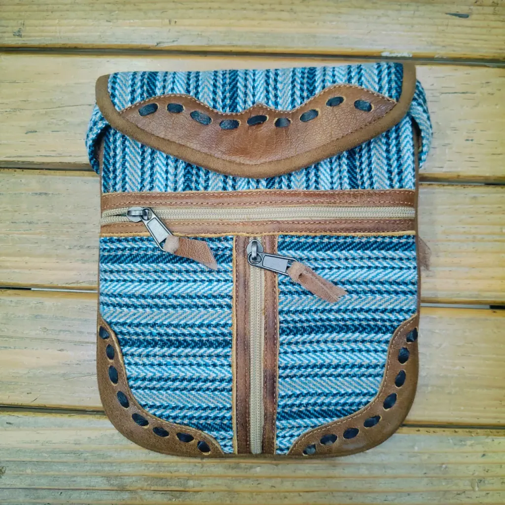 Natural Hemp Passport Sling Bag – Natural Hemp Passport Sling Bag for Everyday Travel